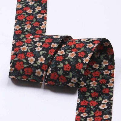 Gepersonaliseerde Eco Friendly 25mm Branded Fabric Tape Roll OEM/ODM Service Printed Pattern Ribbon