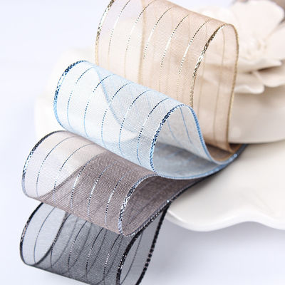 10mm-25mm Goud gestreepte polyester organza lint voor cadeauverpakkingen en dozen Verpakking of lint boog