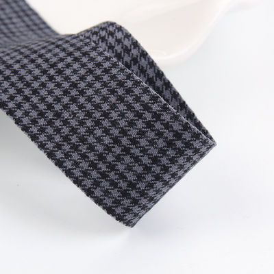 Polyester rood houndstooth lint 10 mm-40 mm satine poly lint