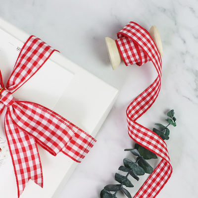 Polyesterplaid roosterband voor het maken van boegen en het verpakken van cadeaus