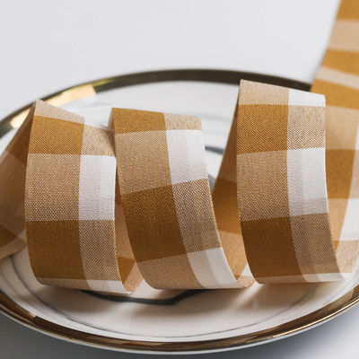 Zwart en wit getinte kabelband 7 mm-40 mm polyester lintrol