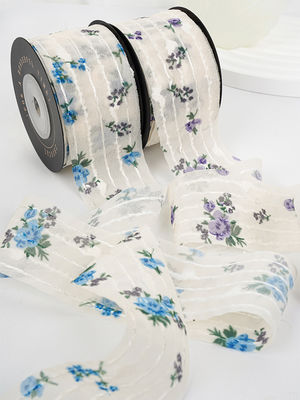 Bloemengedrukt gepersonaliseerd organza lint 4cm Flora Ivory Organza lint