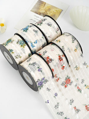 Bloemengedrukt gepersonaliseerd organza lint 4cm Flora Ivory Organza lint